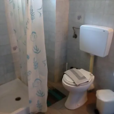Apartment Diamond Beach Apts &